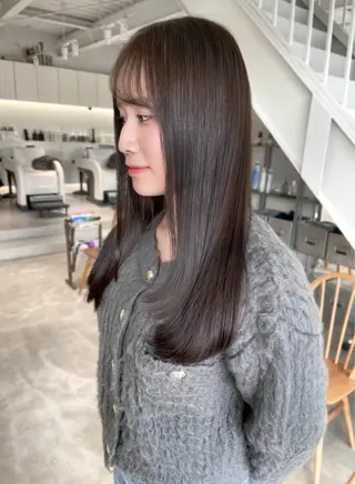 ロング カラー 林 千聖のヘアスタイル