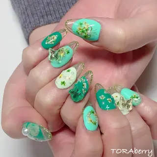 ネイル ネイリスト なつみのネイルデザイン