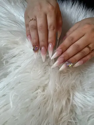 ロング LaLa Peach 崎原のネイルデザイン