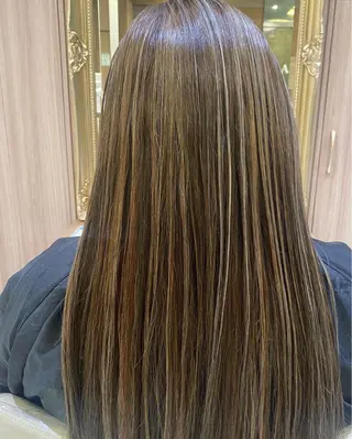 ロング カラー 古川 琴美のヘアスタイル