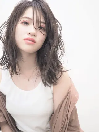 セミロング 新田龍之輔 →メンズ/派手髪のヘアスタイル