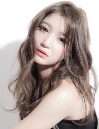 ロング カラー 6Dエクステ 板橋店のヘアスタイル