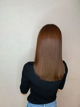 セミロング パーマ 小島嵩人 縮毛矯正 髪質改善のヘアスタイル