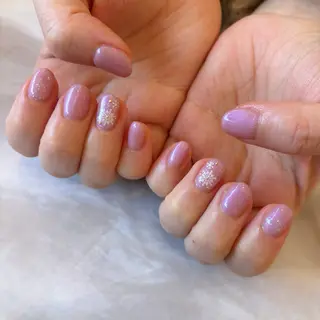 ネイル 佐々木 春香のネイルデザイン