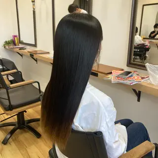 ロング 神田 菜々子のヘアスタイル