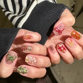 ネイル Eym.所属・Eym. nailのネイルデザイン