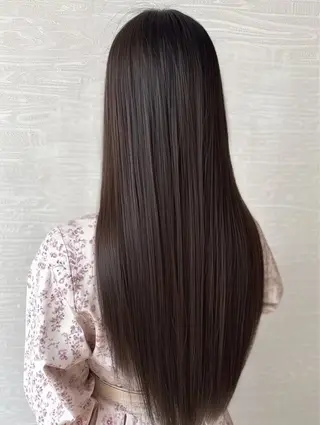 ロング 盛れる顔まわり🎀 縮毛矯正💐羽村勇樹のヘアスタイル