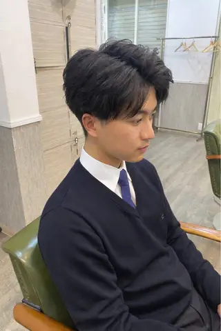 ショート Lucca Lance所属・岩間 渉のヘアスタイル