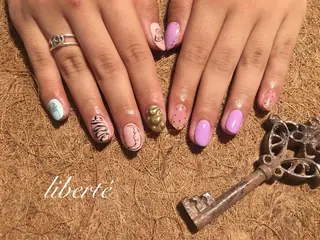 ネイル liberté (リベルテ)のネイルデザイン