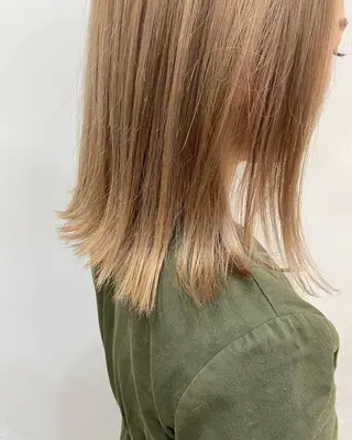 ミディアム カラー パーマ ヘアアレンジ 透明感color 🥣suzunaのヘアスタイル