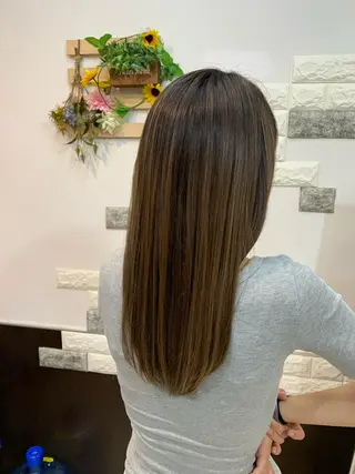 ロング 大人女性ぼかし メンズ強化🦙平作のヘアスタイル