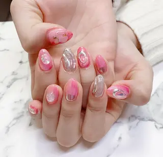 ショート カラー ネイル Q Free nailsのネイルデザイン