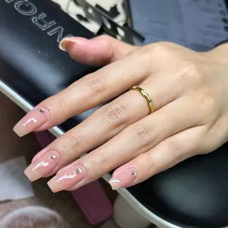 ネイル 高木 維麗絲のネイルデザイン