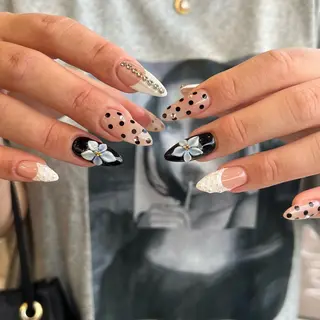 ネイル Allure小山店 Nagisaのネイルデザイン