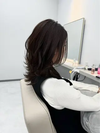 セミロング 山﨑 燦人のヘアスタイル
