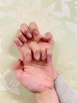 ネイル MIMI RUSH 安城 jubilee店所属・鍋田 彩歌のマツエク・マツパデザイン