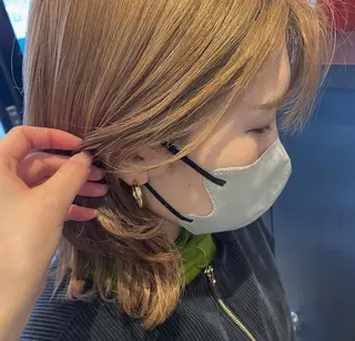 ミディアム 柴田 枝利子のヘアスタイル