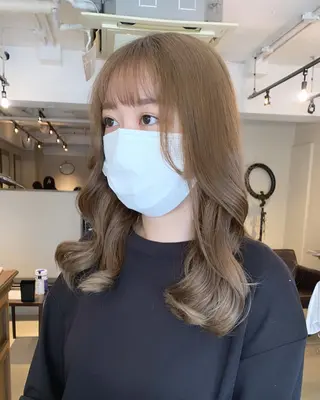 ミディアム カラー 透明感/オリーブ/ グレージュ/YUKAのヘアスタイル