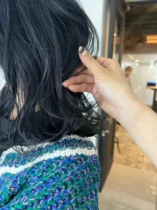 ミディアム カラー ツキノキ ミナのヘアスタイル
