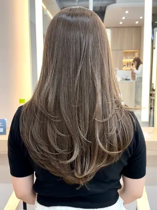 ロング カラー Ways TOKYO所属・北間 寛哉のヘアスタイル