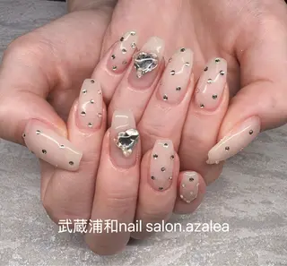 ネイル R inのネイルデザイン