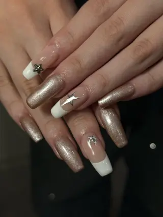 ネイル neouv所属・NEOUV_ mikuのネイルデザイン