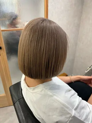 ショート ulu by dot.所属・かがみはやと 髪質改善/縮毛矯正のヘアスタイル