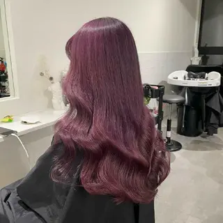 ロング ORIKA 美容室のヘアスタイル