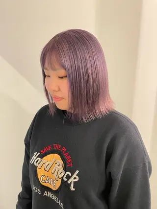 ミディアム カラー 渋谷 留菜のヘアスタイル