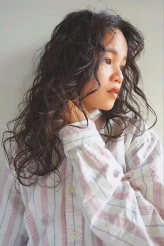 パーマ china/ボブ /ブリーチカラーのヘアスタイル