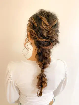 ロング ヘアアレンジ 竹野 実優のヘアスタイル