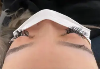 SESUNNY セサニー　SEIRAのマツエク・マツパデザイン