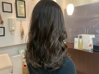 ミディアム カラー SOYON 🤍CHIZU🤍.のヘアスタイル