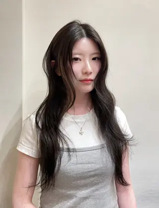 ロング カラー CIECA. suzukaのヘアスタイル