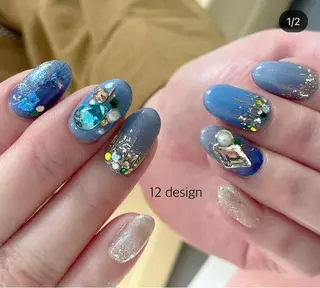 ミディアム ネイル 12 designのネイルデザイン