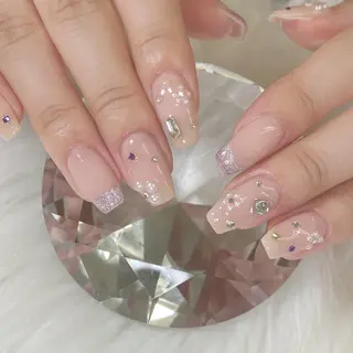 ネイル Kanako 💫のネイルデザイン