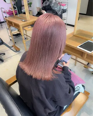 カラー MATTY yoshika 🐻のヘアスタイル