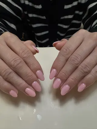 ネイル ネイルサロンエーナイン西友西町店所属・山崎 莉菜のネイルデザイン