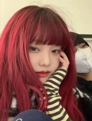 カラー 莉乃/縮毛矯正/髪質 改善/艶カラーのヘアスタイル