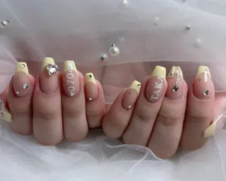 ネイル ToliyDeliy akemiのネイルデザイン