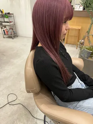 ロング 💛🤍U too e’s 鎌倉🧸のヘアスタイル