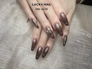 ネイル LUCKY NAILのネイルデザイン