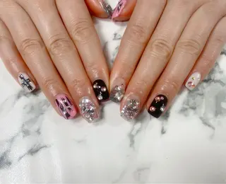 ロング カラー ネイル Q Free nailsのネイルデザイン