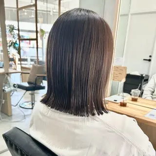 ミディアム FERIA かりんのヘアスタイル