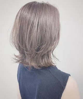 ミディアム カラー 色白に見える暗髪 梅田・増田のヘアスタイル