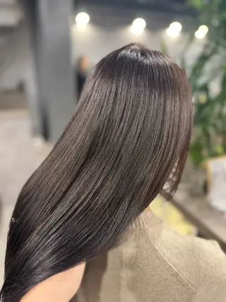 ロング カラー ink Runaのヘアスタイル