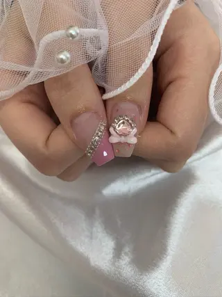 ネイル La neige* yuki 🐩🌙のネイルデザイン