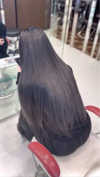 カラー 三沢 悠心のヘアスタイル