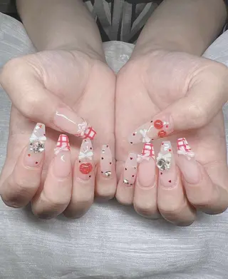 ネイル Lee Nailsのネイルデザイン