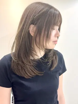 ミディアム レイヤー×縮毛矯正 深見 拓のヘアスタイル